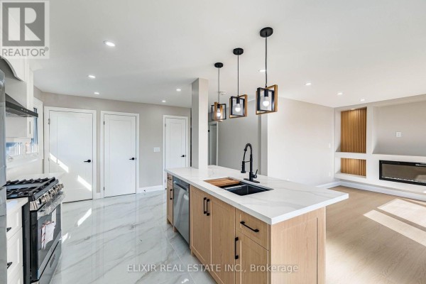 Upper - 135 Nugent Drive, Hamilton
