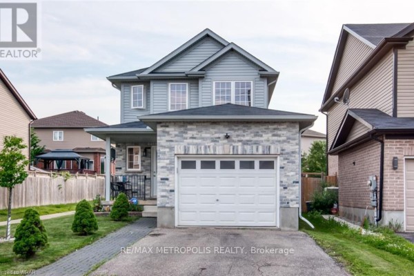 Upper - 1369 Old Zeller Drive, Kitchener, ON N2A0C6 Photo 2