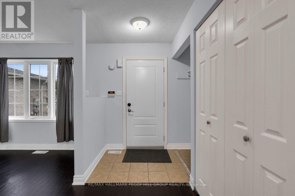 Upper - 152 Madelaine Drive, Barrie, ON, photo 2