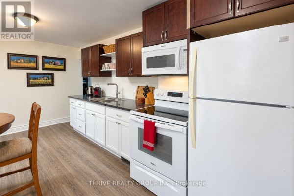Upper - 162 Tecumseh Avenue E, London South, ON N6C1S4 Photo 5