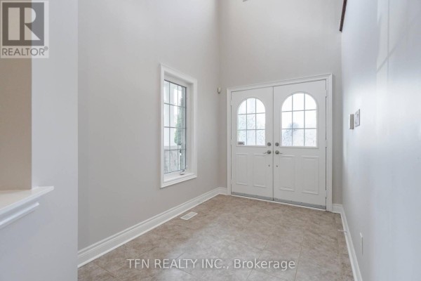 Kitchen - Upper - 1648 Pennel Drive, Oshawa, ON L1K0K1 Photo 5