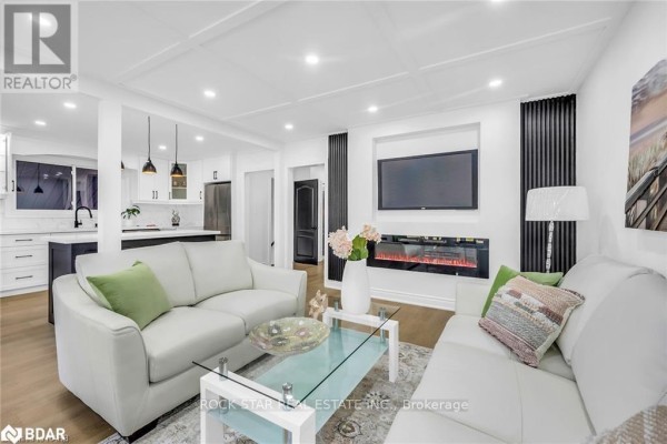 Upper - 170 Terrace Drive, Hamilton, ON L9A2Z1 Photo 2