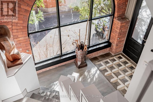 Bedroom 3 - Upper - 21 Howland Avenue, Toronto, ON M5R3B2 Photo 3