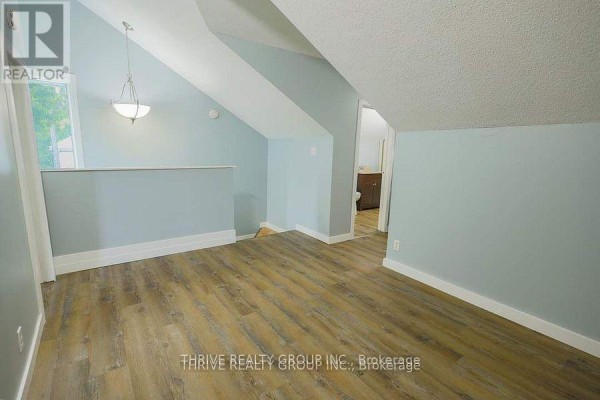 Upper - 211 Clarence Street, London East, ON N6B2J9 Photo 5