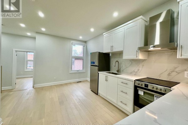 Dining room - Upper - 211 Osler Street, Toronto, ON M6N2Z2 Photo 2