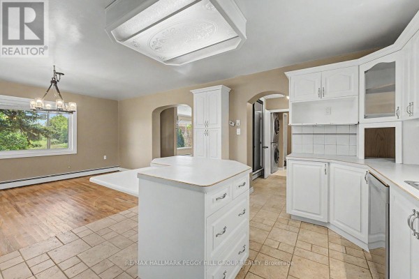 Upper - 2496 8 Line, Bradford West Gwillimbury, ON L3Z3P8 Photo 5