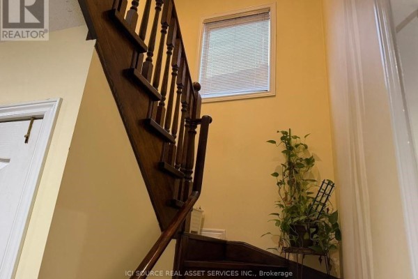 Bedroom 2 - Upper - 26 Pefferlaw Circle, Brampton, ON L6Y0K1 Photo 4
