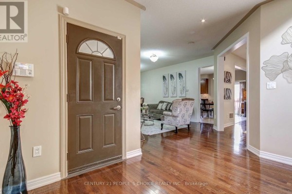 Upper - 3 Seastar Road, Brampton, ON, photo 2