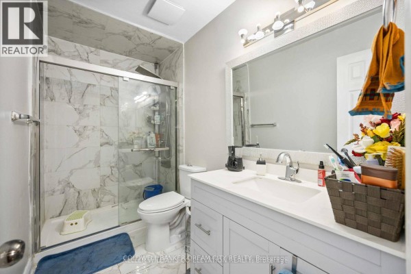 Upper - 3073 Ireson Court, Mississauga, ON L4T1N7 Photo 5