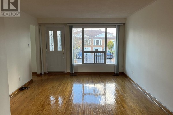 Kitchen - Upper - 31 Pawnee Avenue, Toronto, ON M2H3C6 Photo 3