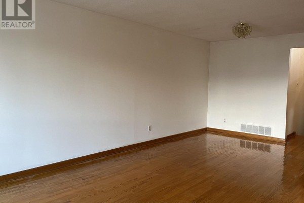 Bedroom 2 - Upper - 31 Pawnee Avenue, Toronto, ON M2H3C6 Photo 5