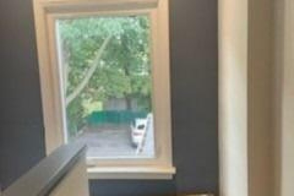 Upper - 311 Sheppard Avenue E, Toronto, ON M2N3B3 Photo 2