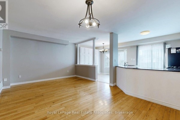 Bedroom 2 - Upper - 3285 Apricot Street, Mississauga, ON L5N8B1 Photo 5