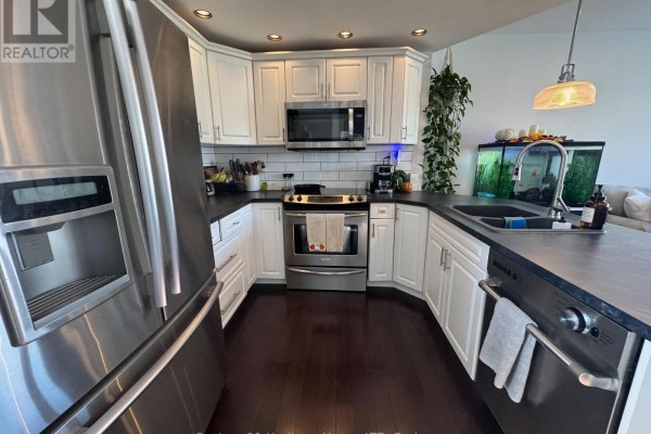 Sunroom - #upper - 371 Ridge Road N, Fort Erie, ON L0S1N0 Photo 4