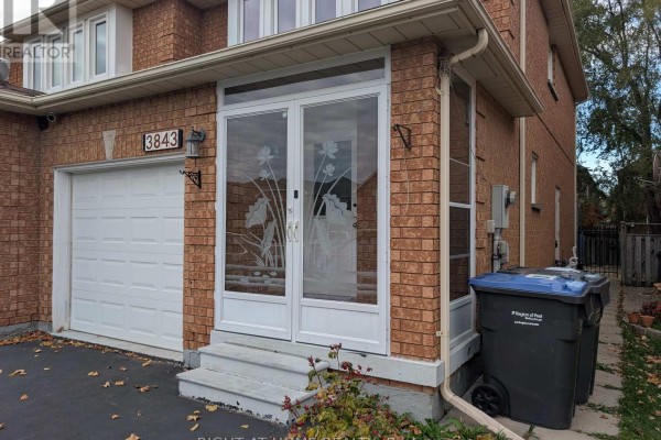 Upper - 3843 Densbury Drive, Mississauga, ON L5N6Z3 Photo 3