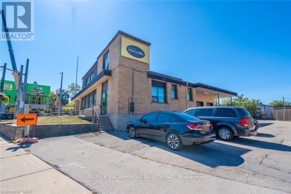Upper - 5005 King Street, Lincoln, ON L0R1B0 Photo 4