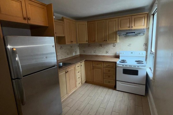Upper - 55 Cannon Street W, Hamilton, ON, photo 3