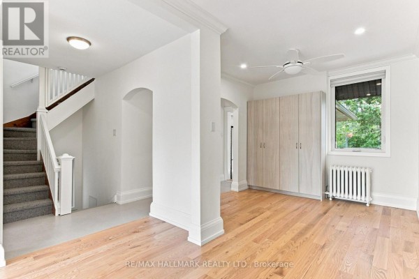 Bedroom 2 - Upper - 553 Broadview Avenue, Toronto, ON M4K2N7 Photo 5