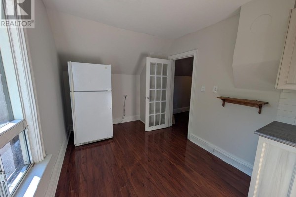Upper - 591 Jane Street, Toronto, ON, photo 3