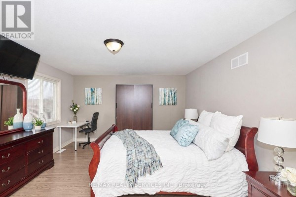 Bedroom 2 - Upper - 6045 Ernest Crescent, Niagara Falls, ON L2H0H9 Photo 5