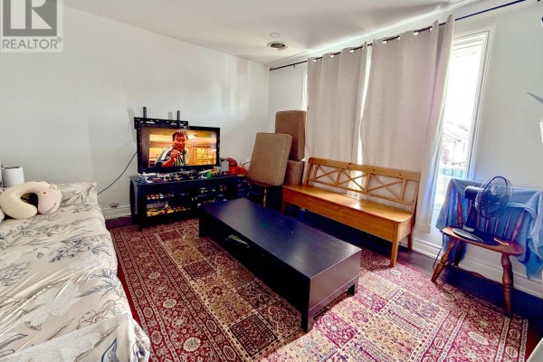 Upper - 6475 Taylor Street, Niagara Falls, ON, photo 2