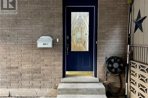 Upper - 694 Niagara Street, St  Catharines, ON, photo 2