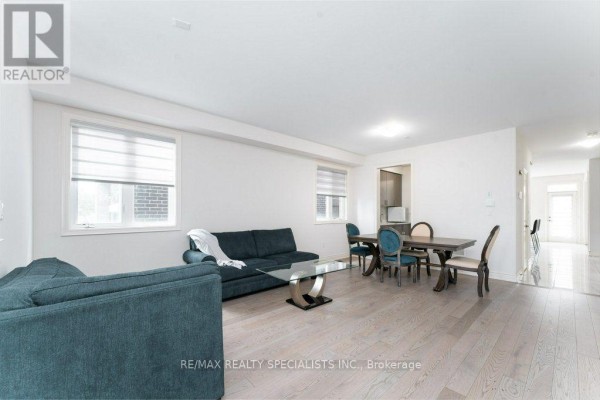 Bedroom 3 - Upper - 7 Grierson Trail, Hamilton, ON L8B1Z7 Photo 4