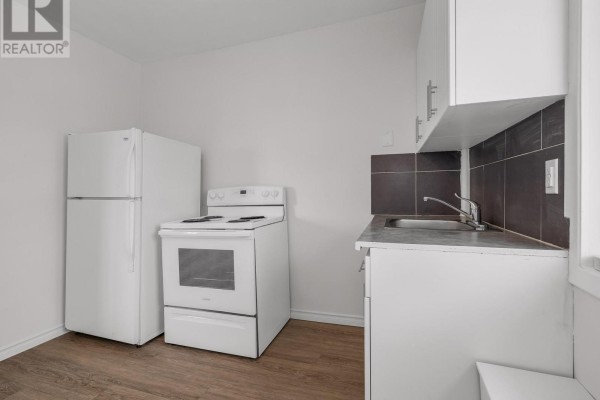 Upper - 7 Maitland Street, Thorold, ON, photo 3