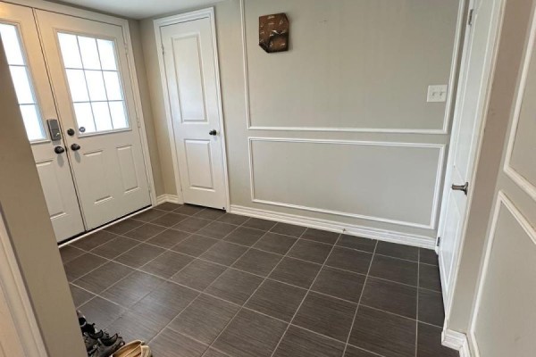 Upper - 70 Hogan Manor Drive, Brampton, ON L7A4V3 Photo 3