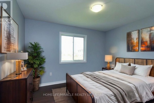 Bedroom 2 - Upper - 7733 Oldfield Road, Niagara Falls, ON L2G0H6 Photo 4