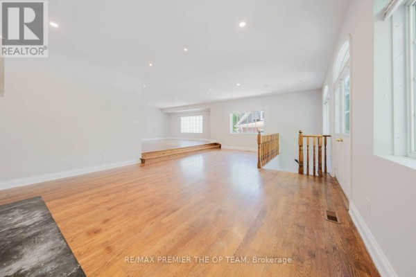 Upper - 7930 Kipling Avenue, Vaughan, ON, photo 3