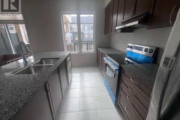 Bedroom - Upper - 8 Thornbird Crescent, Brampton, ON L6V3N5 Photo 5