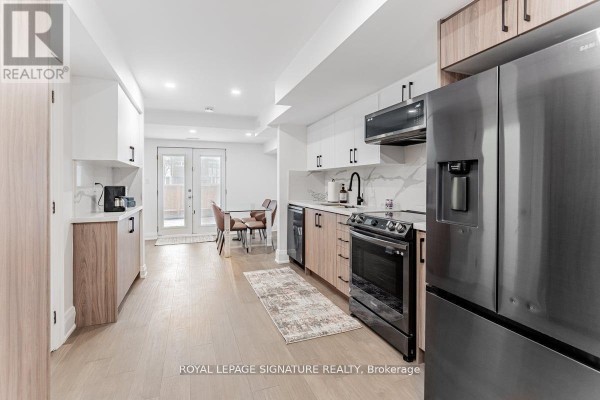 Bathroom - Upper - 851 O'connor Drive, Toronto, ON M4B2S7 Photo 4