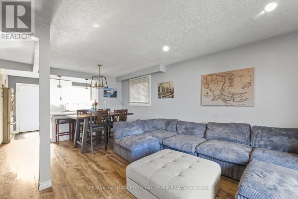 Upper - 9 Baker Crescent, Barrie, ON L4M3J4 Photo 4
