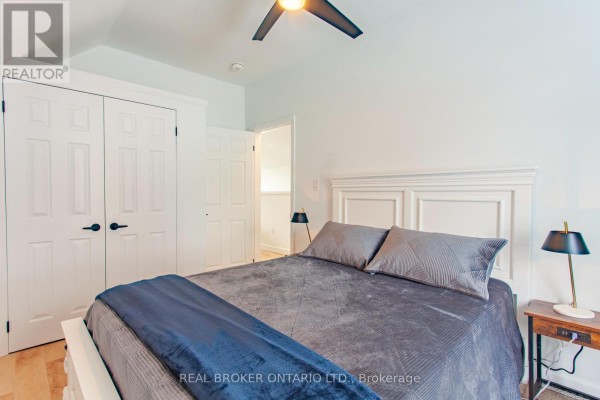 Upper - 97 Albert Street S, Orillia, ON L3V5L1 Photo 4