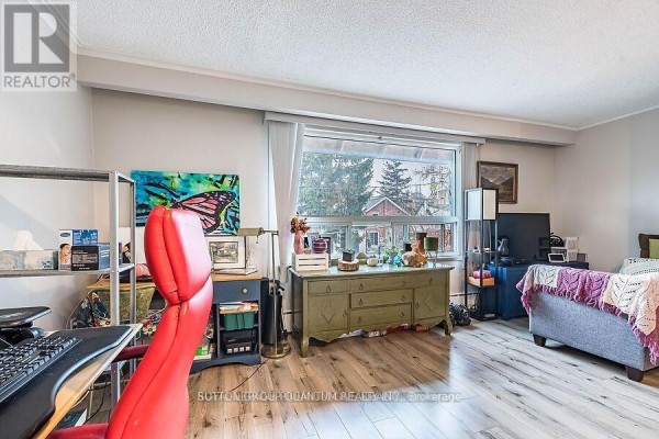 Upper #2 - 314 Lakeshore Road E, Mississauga, ON L5G1H4 Photo 5