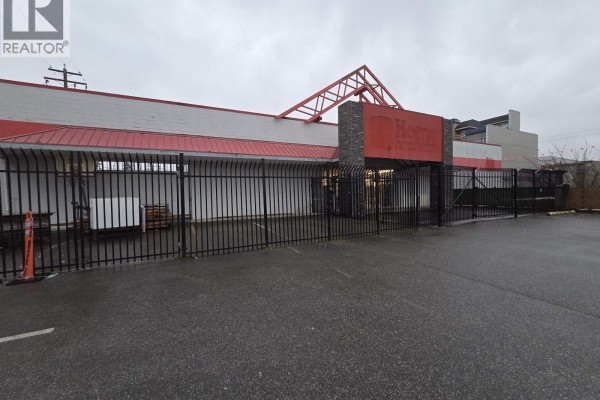 Upper 22345 North Avenue, Maple Ridge, BC, photo 2