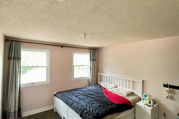 Upper Floor Room A - 3371 Cider Mill Place, Mississauga, ON L5L3H6 Photo 4