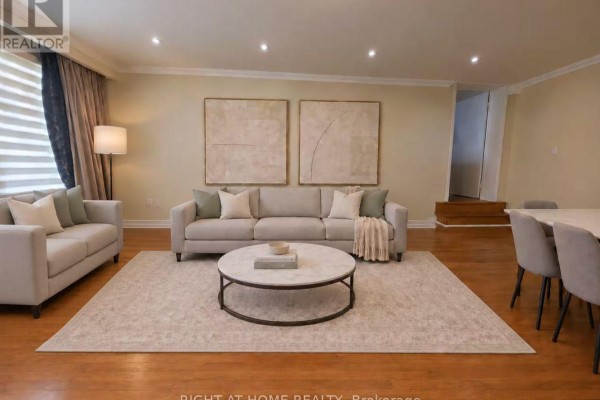 Kitchen - Upper Level - 26 Wedgewood Drive, Toronto, ON M2M2H3 Photo 3