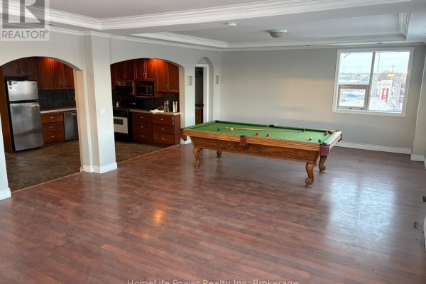 Upper Unit - 1426 Victoria Street N, Kitchener, ON, photo 2