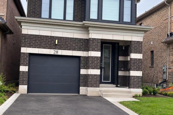 Upper Unit - 28 Crossmore Crescent, Cambridge