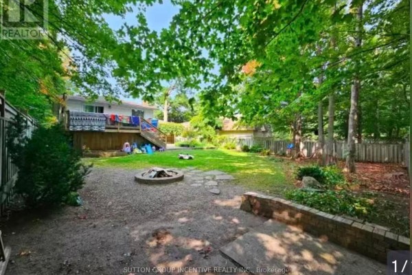 Upper Unit - 7 Rosedale Place, Barrie, ON L4M5E7 Photo 3