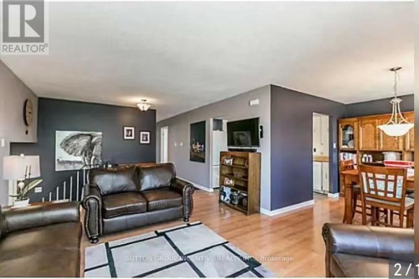 Upper Unit - 7 Rosedale Place, Barrie, ON L4M5E7 Photo 4