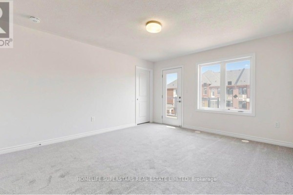 Upper Unit - 96 Fieldfare Road, Brampton, ON L7A0B8 Photo 4