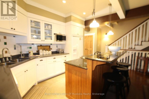 Kitchen - V 14 W 3 - 1020 Birch Glen Road, Lake Of Bays, ON P0B1A0 Photo 4