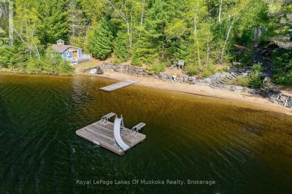 Sunroom - V 4 W 1 - 1020 Birch Glen Road, Lake Of Bays, ON P0B1A0 Photo 5