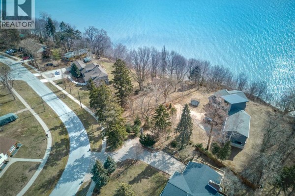 V/l Briarwood Crescent, Kingsville, ON, photo 3