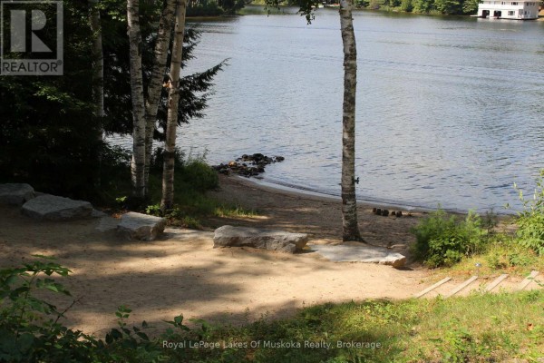 V1, W1 - 1020 Birch Glen Road, Lake Of Bays, ON, photo 2