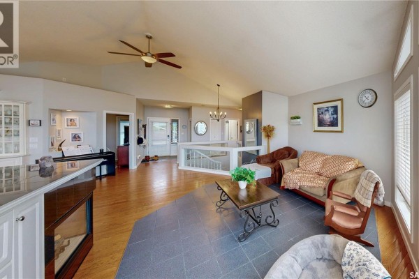 Living room - Valley Lookout Acreage, Lumsden Rm No  189, SK S0G3C0 Photo 5