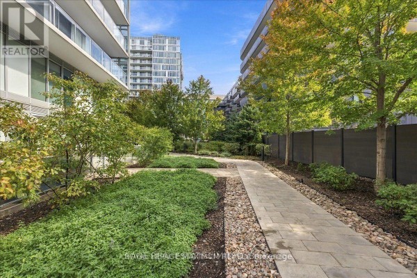 Den - W212 - 565 Wilson Avenue, Toronto, ON M3H5Y6 Photo 5